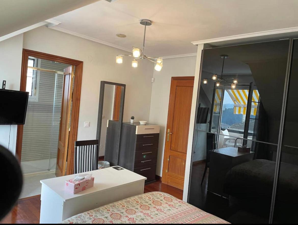 Habitaciones En Chalet Con Jardin Boó de Piélagos エクステリア 写真