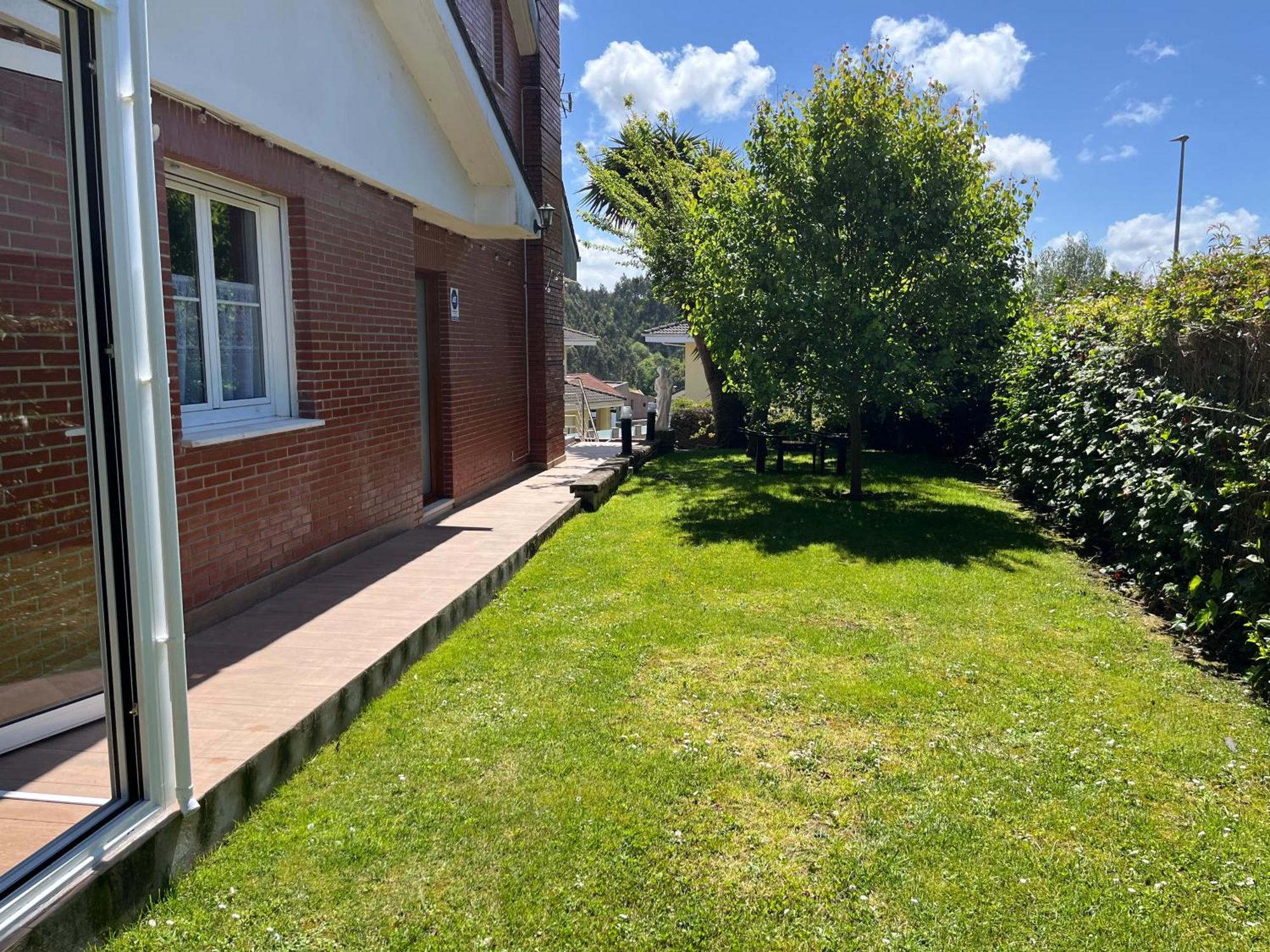 Habitaciones En Chalet Con Jardin Boó de Piélagos エクステリア 写真